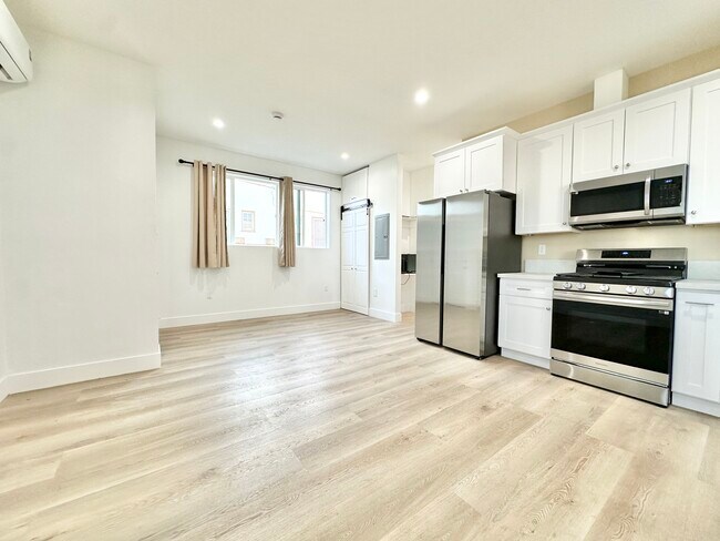 Foto del edificio - 408 N Orange Grove Ave