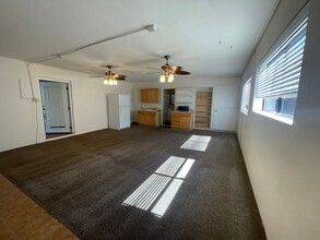 Building Photo - 9 Akahele St