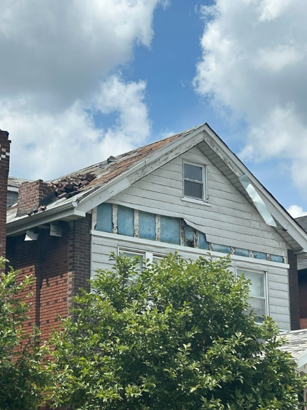 Building Photo - 4253 Holly Ave