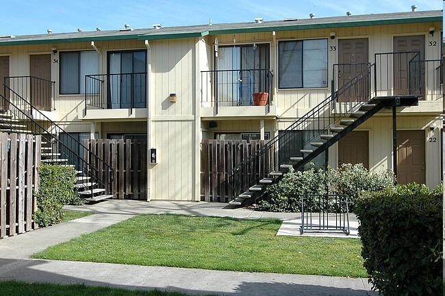 Walnut Wood Apartments Woodland Ca Apartments Com