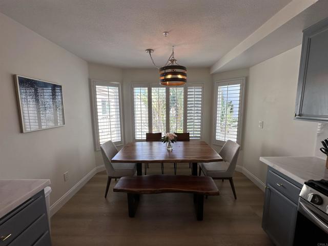 Building Photo - 600 The Strand N