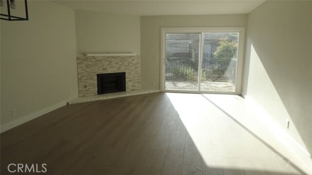 Building Photo - 905 S Mountain Ave
