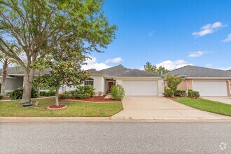 Building Photo - 800 Crestwood Dr