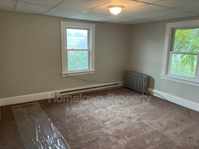 Foto del edificio - 3829 Derry St