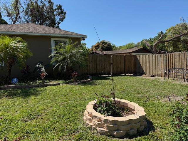 Foto del edificio - 6609 Myrna Dr