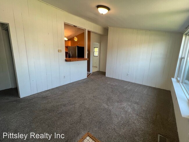 Building Photo - 3 br, 1 bath House - 507 Maplewood Avenue