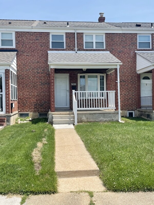 Primary Photo - 7843 Lockwood Rd