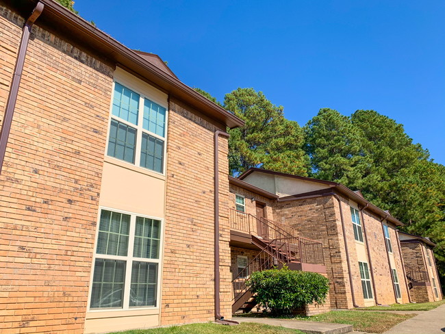 Building Photo - Charleston Square Apartments