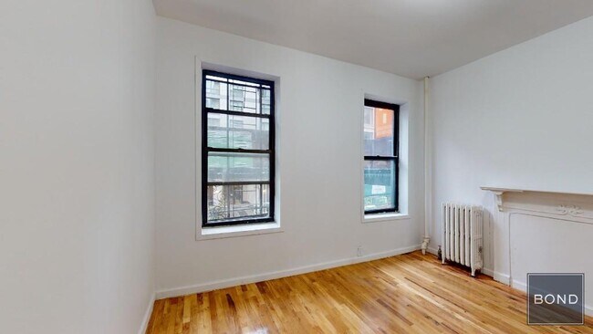 Foto del edificio - 139 W 28th St