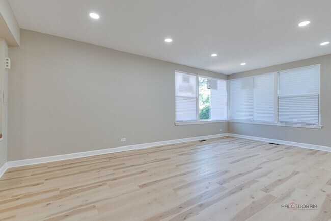 Foto del edificio - 4021 W Estes Ave