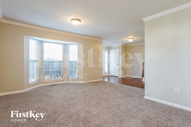 Building Photo - 3211 Bardwell Rd