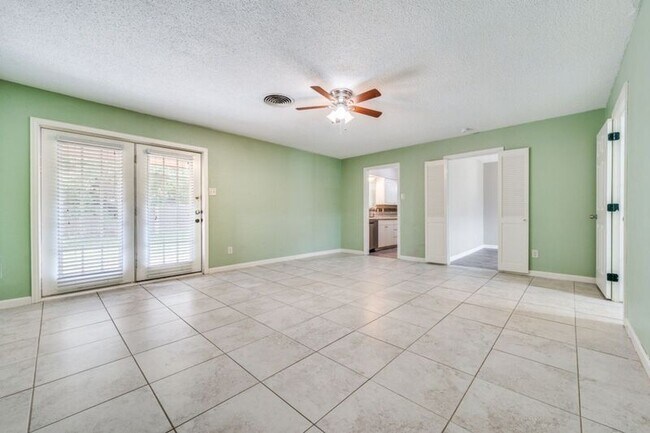 Foto del edificio - 3547 Ridgeoak Way