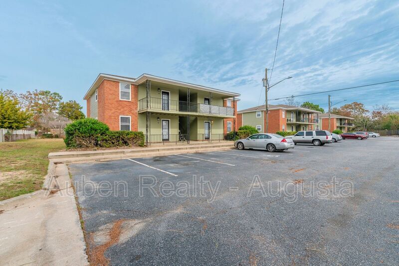 2872 tobacco road hephzibah ga 2575 1/2 D Tobacco Rd, Hephzibah, GA 30815 - House Rental in Hephzibah, GA