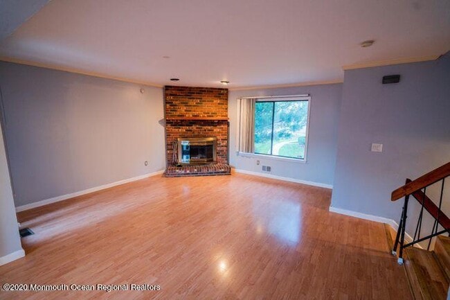 Building Photo - 139 Goldmine Ln