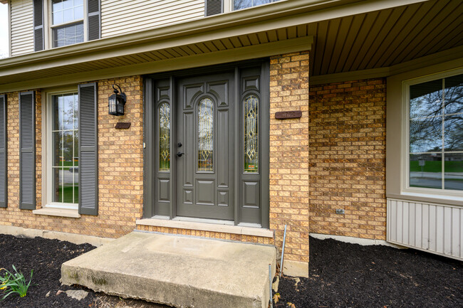 Building Photo - 1072 S Naper Blvd