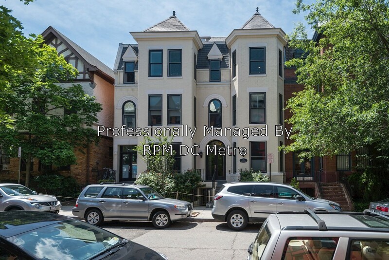 Primary Photo - 1854 Mintwood Pl NW