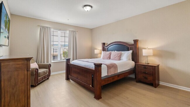 Foto del edificio - 5037 Shoreway Loop