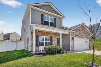 Building Photo - 1012 Pampas Dr