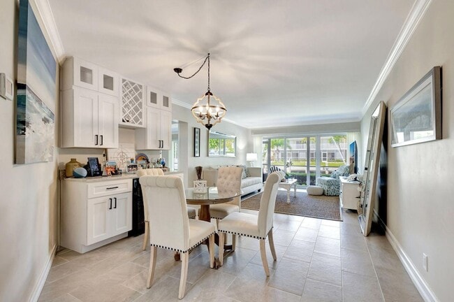 Building Photo - 68 Yacht Club Dr