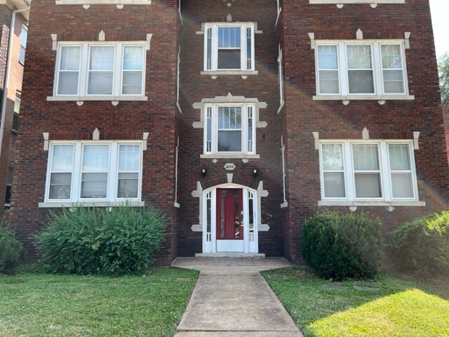 Building Photo - 6242 Cabanne Ave