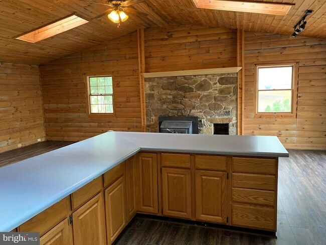 Foto del edificio - 7 Glade Dr