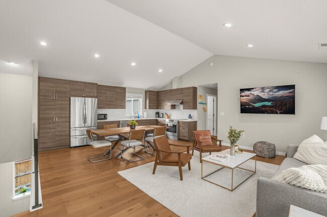 Building Photo - 1703 SE 176th Ave