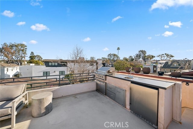 Foto del edificio - 417 Poinsettia Ave