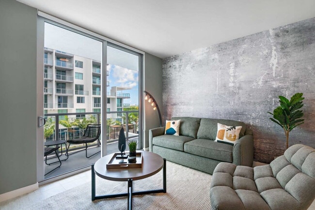 Building Photo - 3900 Biscayne Blvd