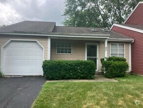 Building Photo - 677 Brittany Way