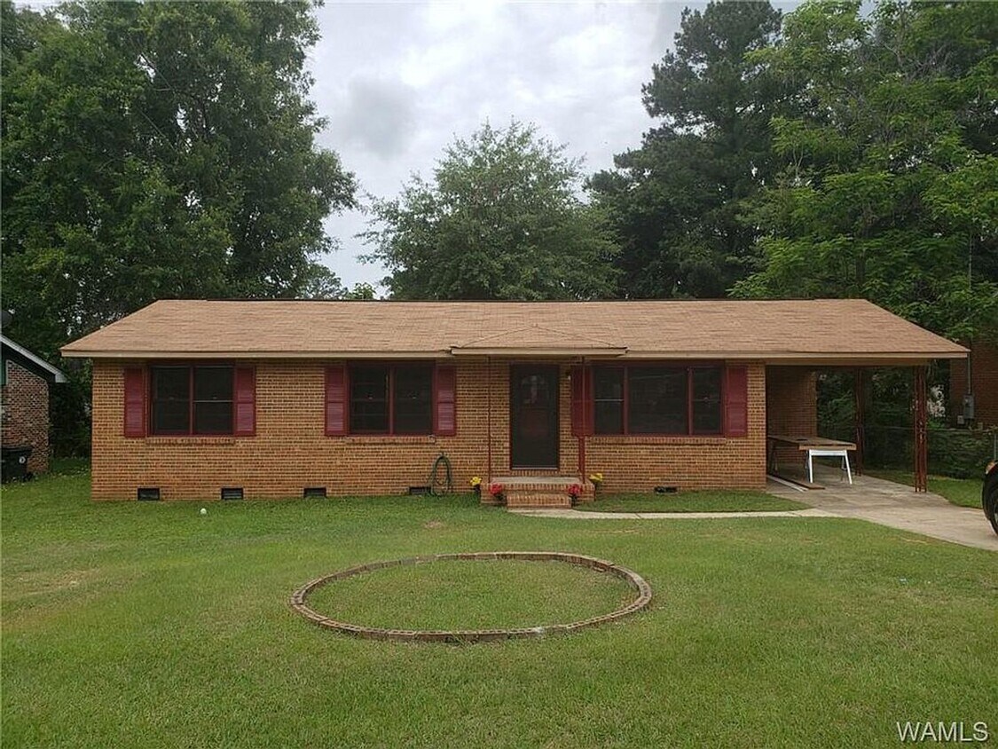 Primary Photo - Single Family Home for Rent