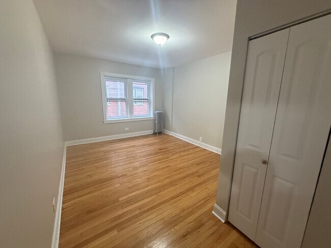 Foto del edificio - 104 Lincoln Ave