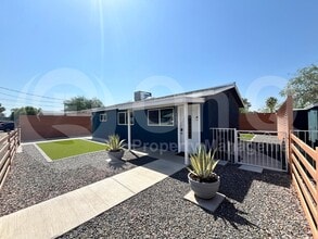Building Photo - 1625 W Buckeye Ln