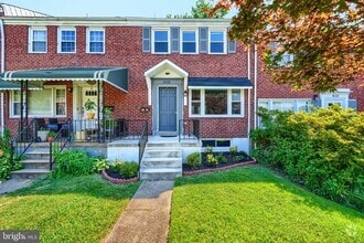 Building Photo - 1618 Wadsworth Way