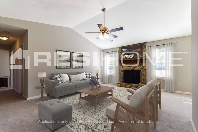 Foto del edificio - 5515 Reynolds Rd