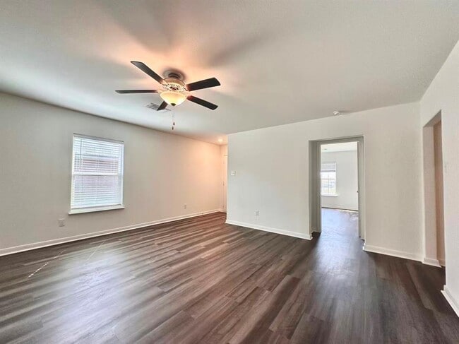 Foto del edificio - 17916 Speculator Ln
