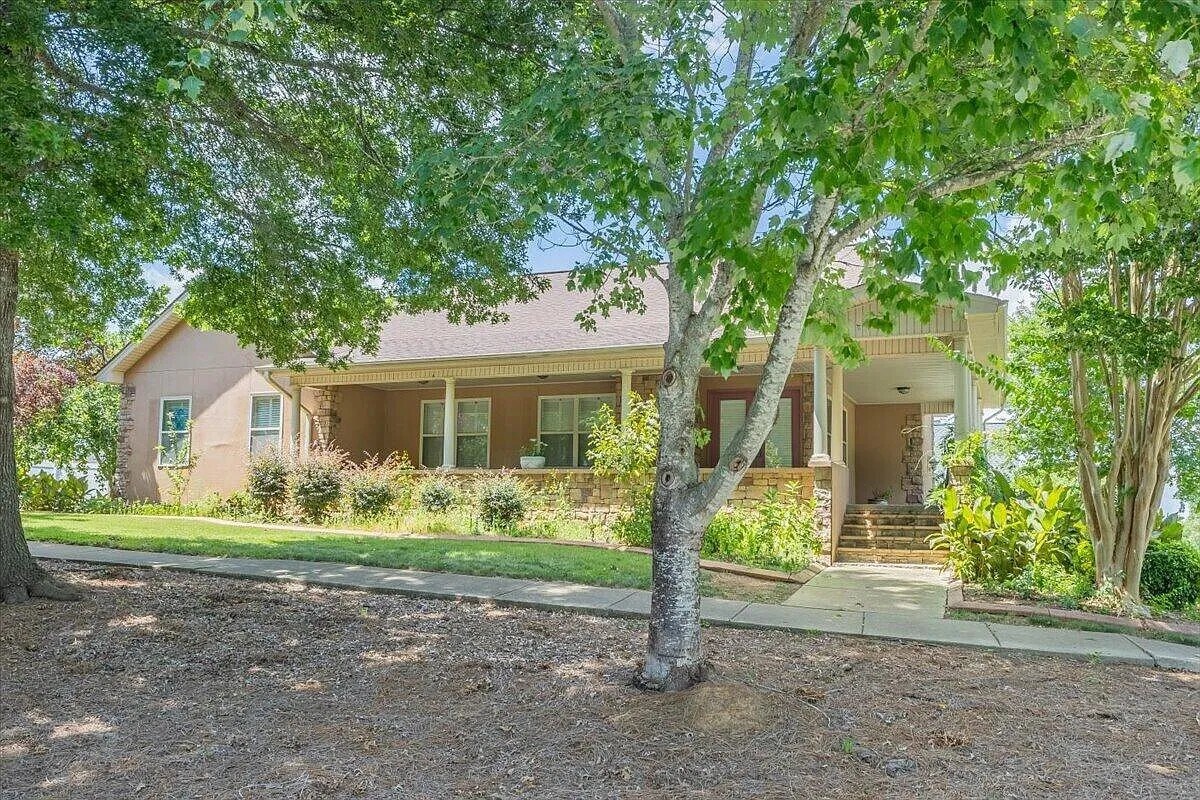 Foto principal - 324 Avenue of the Oaks