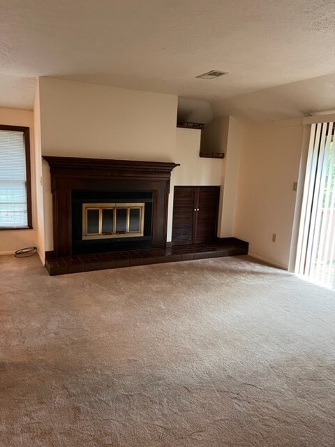 Foto del edificio - 820 Bartsch Ln