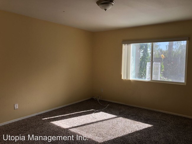 Building Photo - 2534 E Dunes St