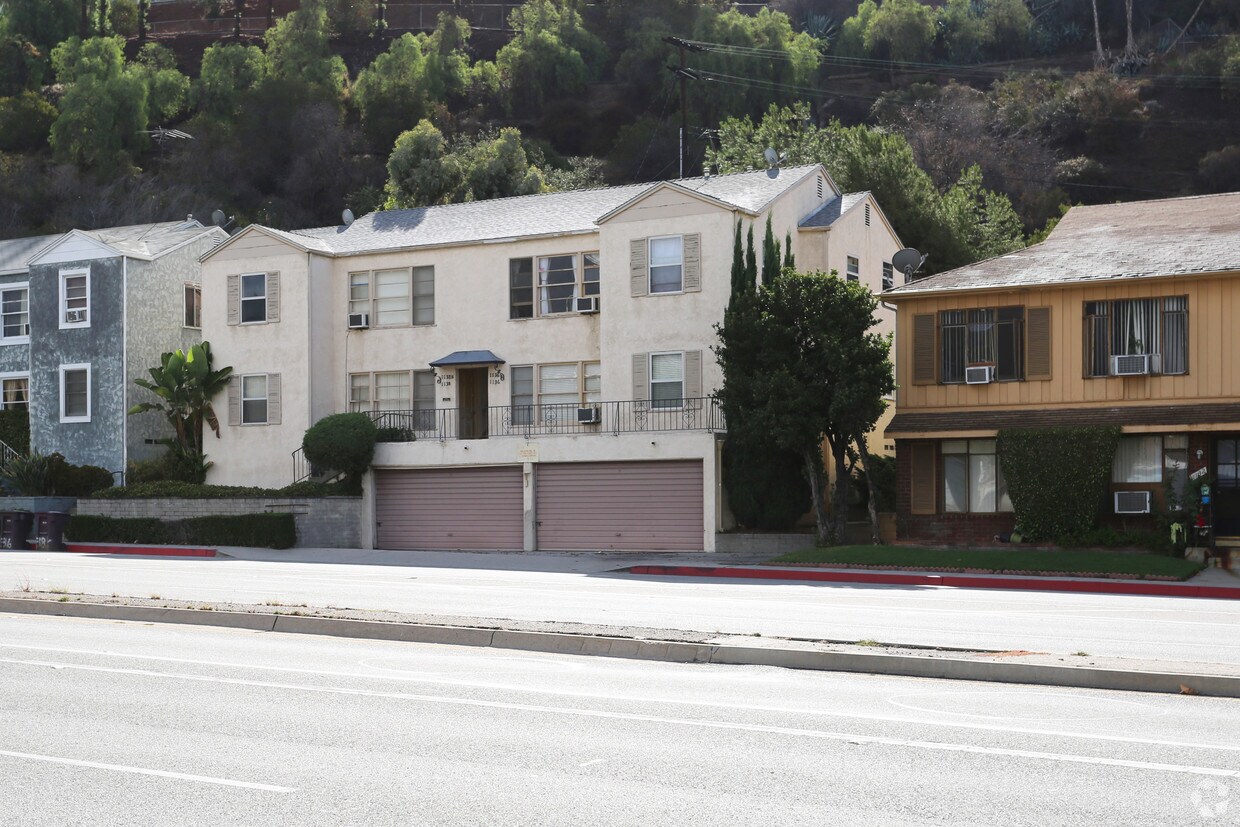 Primary Photo - 1136 Verdugo Rd