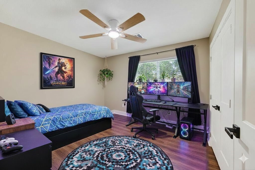 Foto principal - 2103 Woodway Dr