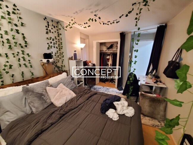 Building Photo - 90 St Botolph St