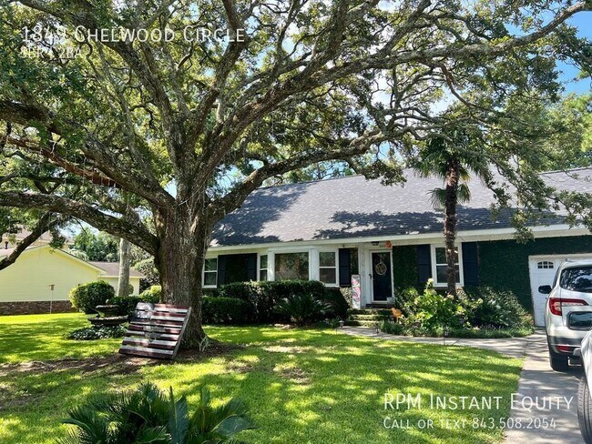 Building Photo - 1849 Chelwood Cir