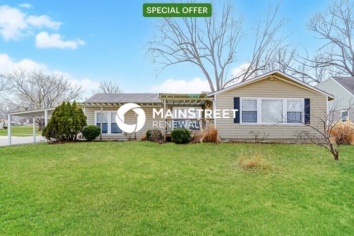 Primary Photo - 4 Bedroom Pet-Friendly Home in Kansas City...