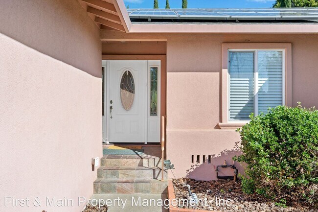 Foto del edificio - 3 br, 2 bath House - 2034 S Terrace