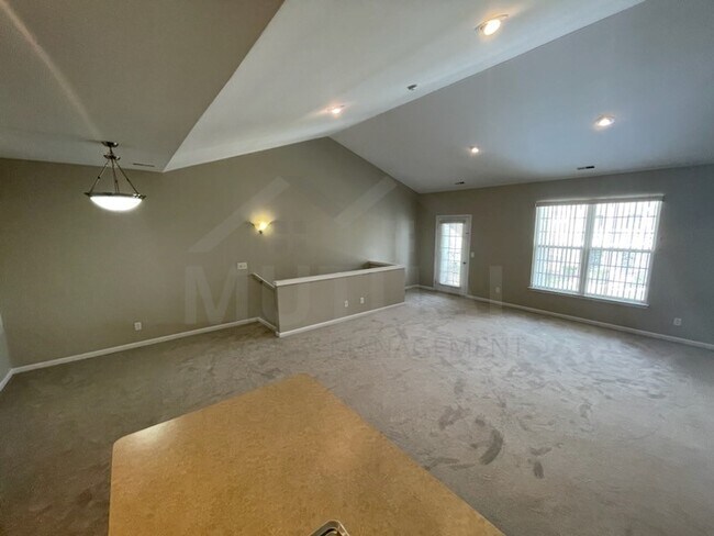 Foto del edificio - 40564 Blythefield Ln