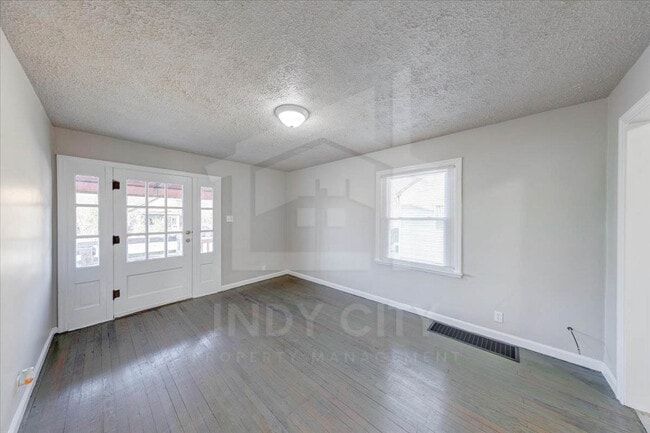 Building Photo - 3539 Prospect St