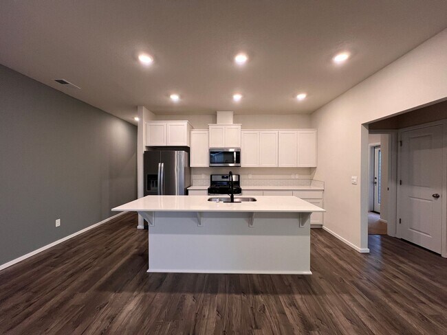 Foto del edificio - Stunning Two Bedroom House in Central Loca...