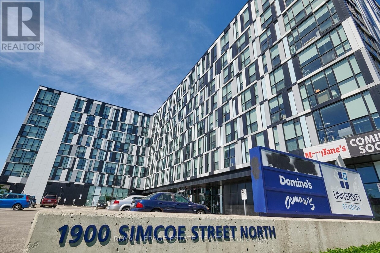 Photo principale - 1900 Simcoe St N