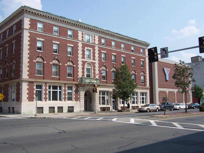 292 North St Pittsfield, MA 01201 Rentals - Pittsfield, MA | Apartments.com