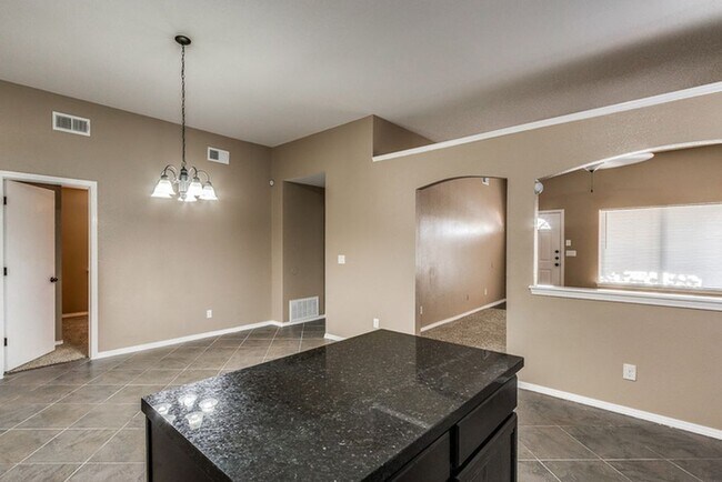 Building Photo - 4740 Guillermo Espinoza St